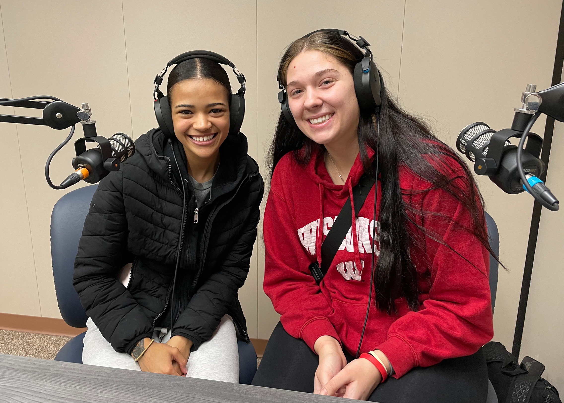 Sandburg women's basketball players Kelci Shelton (left) and Brook Pieper (right) were the guests for Episode 19 of the Sandburg Athletics Podcast.